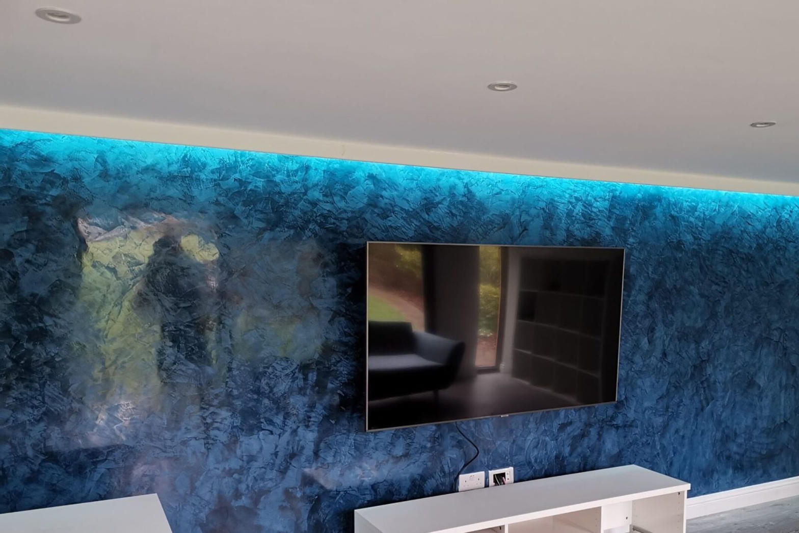 Commercial plastering project